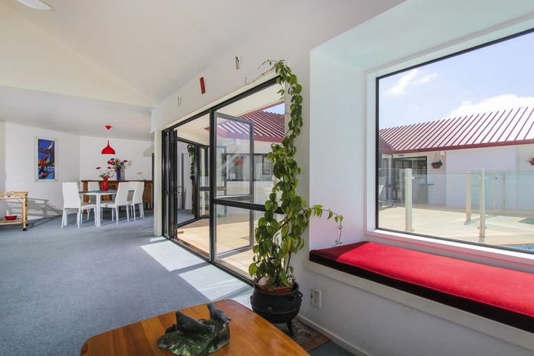 Photo of property in 20 Taitua Drive, Te Atatu South, Auckland, 0610