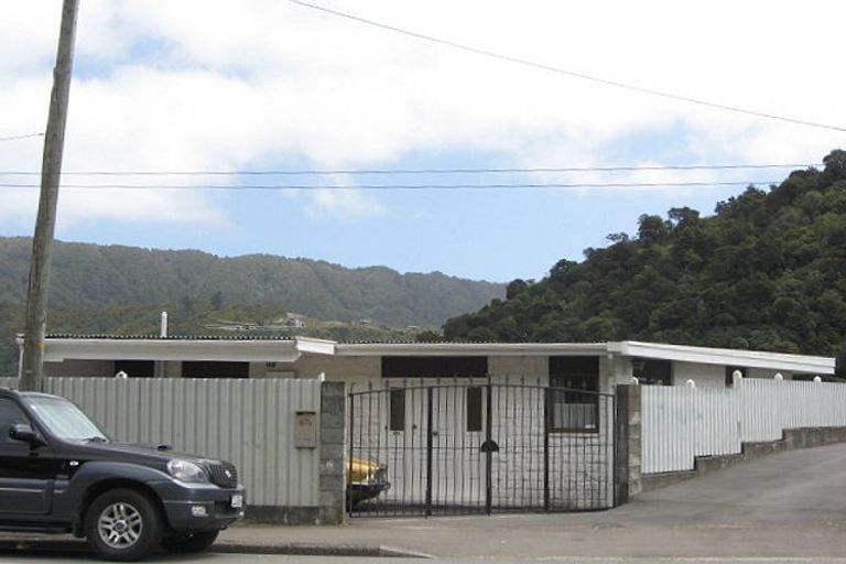 Photo of property in 67 Waikawa Road, Picton, 7220