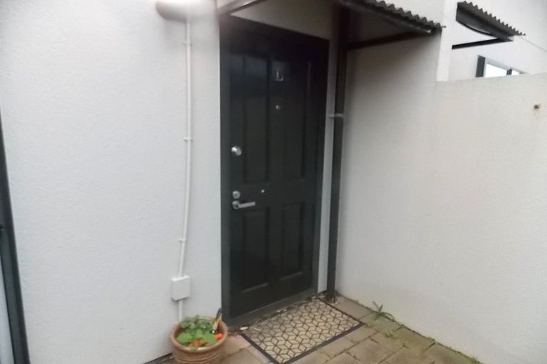 Photo of property in 83l Hill Street, Thorndon, Wellington, 6011