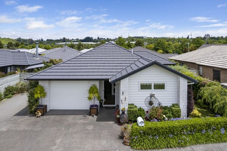 Photo of property in 6 Capstan Close, Pyes Pa, Tauranga, 3112