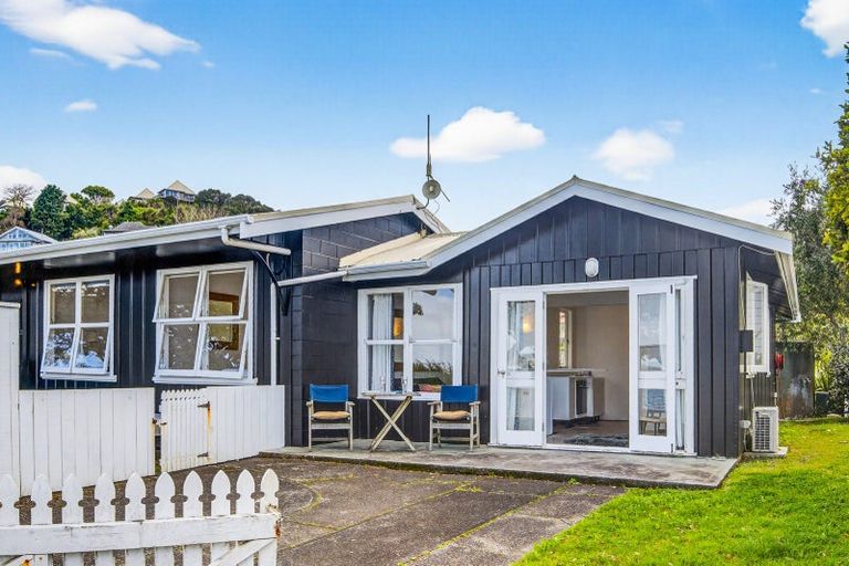 Photo of property in 49 The Strand, Russell, 0202