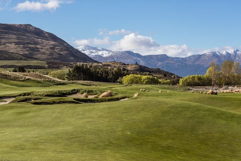 Photo of property in 11 Bretby Court, Jacks Point, Queenstown, 9371