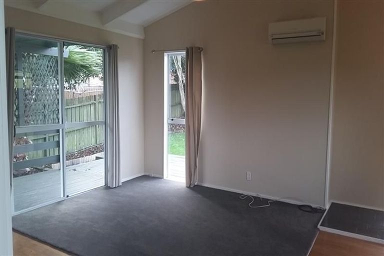 Photo of property in 2/185 Great South Road, Drury, 2113