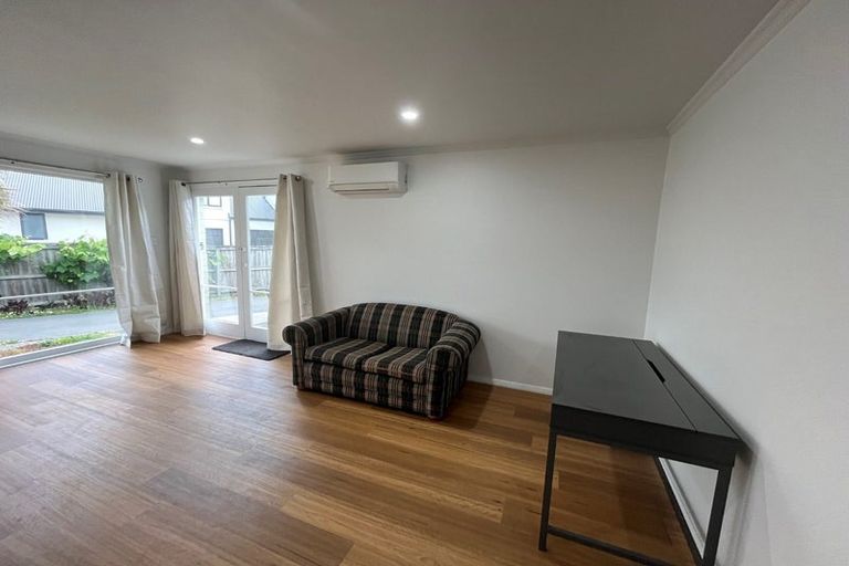 Photo of property in 2/34 Edward Avenue, Edgeware, Christchurch, 8013