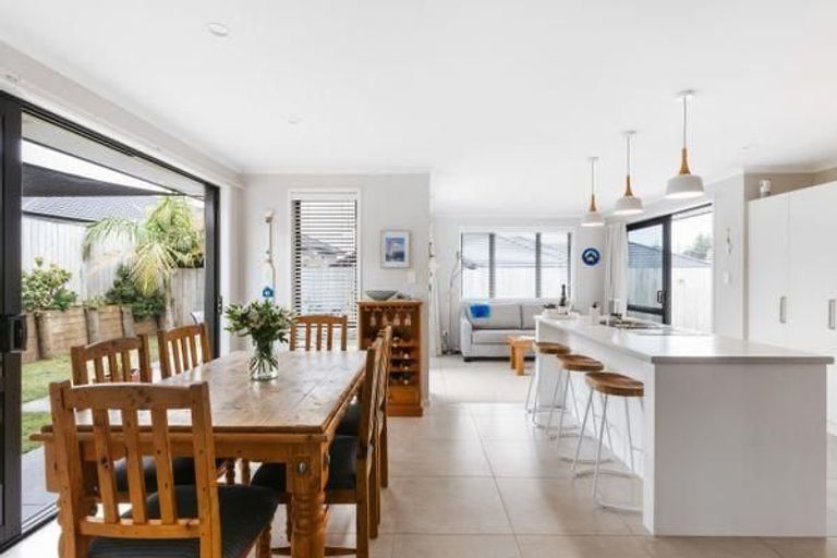 Photo of property in 30 Applin Lane, Pyes Pa, Tauranga, 3112