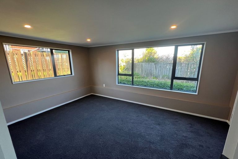 Photo of property in 21 Gurkha Crescent, Khandallah, Wellington, 6035