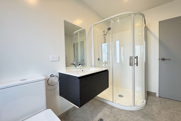 Photo of property in 129 Silverstream Road, Crofton Downs, Wellington, 6035