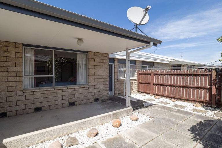 Photo of property in 3/83 Cox Street, Ashburton, 7700