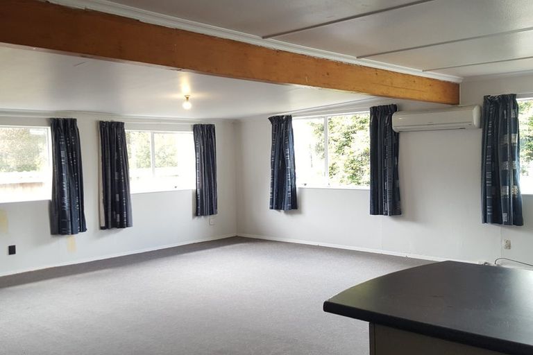 Photo of property in 27 Tensing Place, Sockburn, Christchurch, 8042
