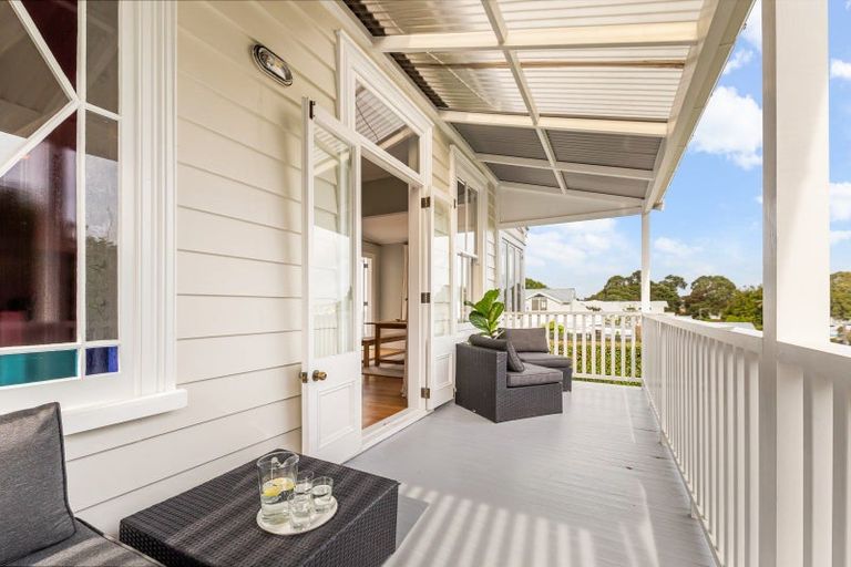 Photo of property in 19 Buchanan Street, Devonport, Auckland, 0624
