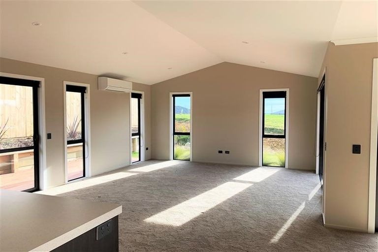 Photo of property in 8 Tarn Close, Richmond, 7020