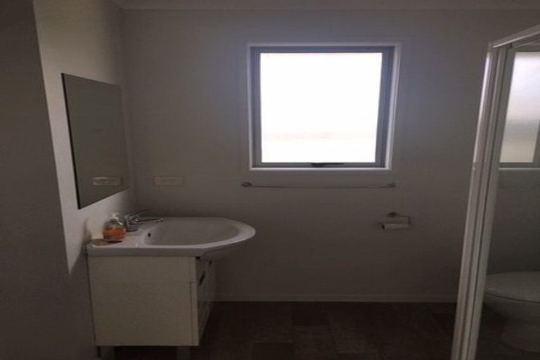 Photo of property in 18 Filmer Place, Melville, Hamilton, 3206