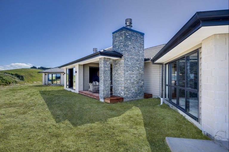 Photo of property in 53 Lopdell Lane, Eskdale, Napier, 4182