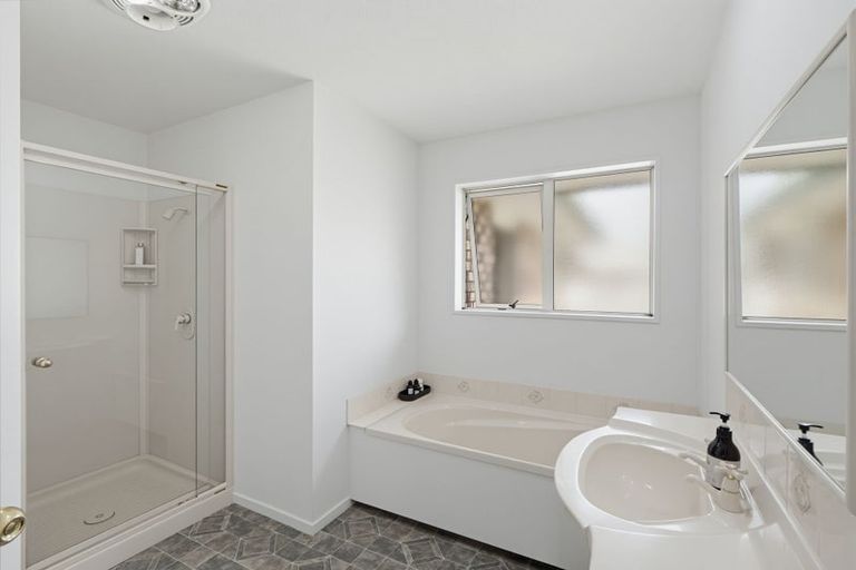 Photo of property in 1 Matthews Street, Kaiapoi, 7630