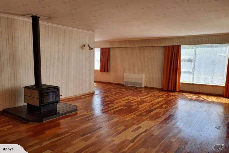 Photo of property in 8 Ruru Crescent, Heretaunga, Upper Hutt, 5018