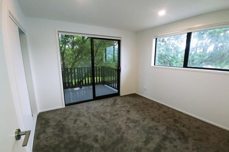 Photo of property in 1/176 Cambridge Terrace, Fairfield, Lower Hutt, 5011