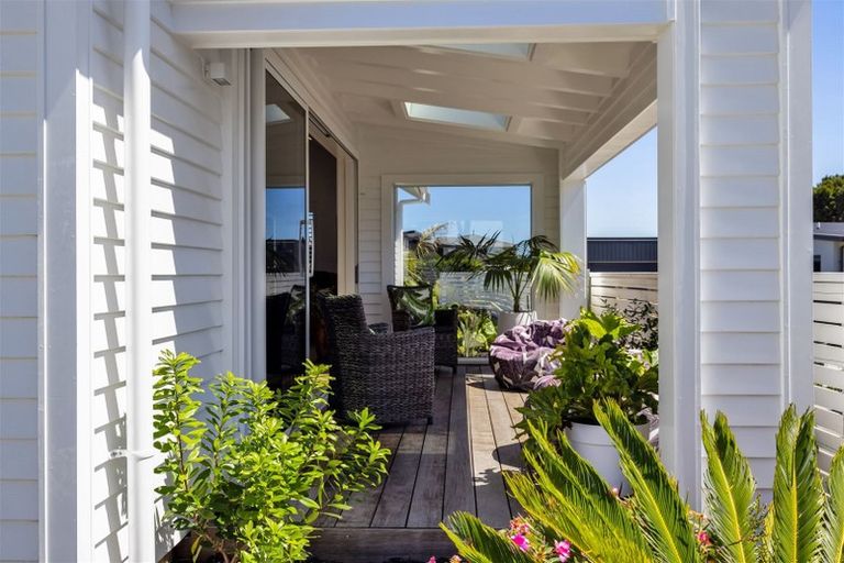 Photo of property in 30 Nadine Stanton Drive, Bell Block, New Plymouth, 4312