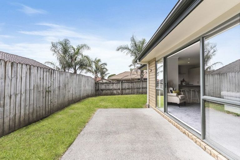 Photo of property in 36 Ranchod Terrace, Pukekohe, 2120