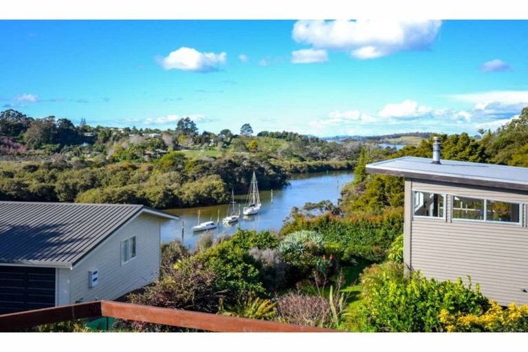 Photo of property in 54a Riverview Road, Kerikeri, 0230