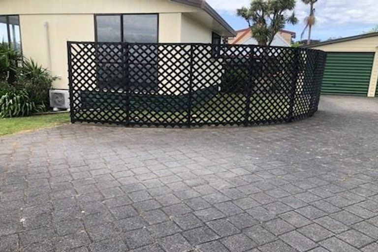 Photo of property in 7 Holmburn Street, Welcome Bay, Tauranga, 3112