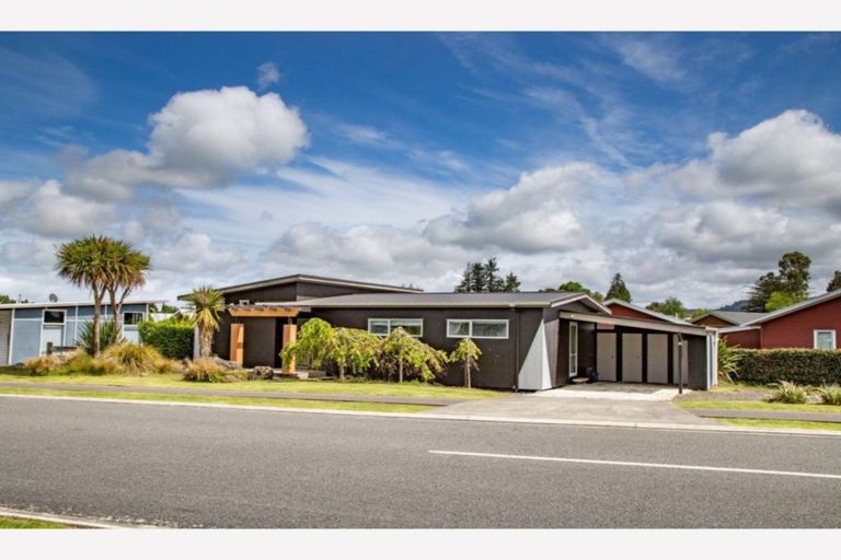 Photo of property in 2 Snowmass Drive, Ohakune, 4625