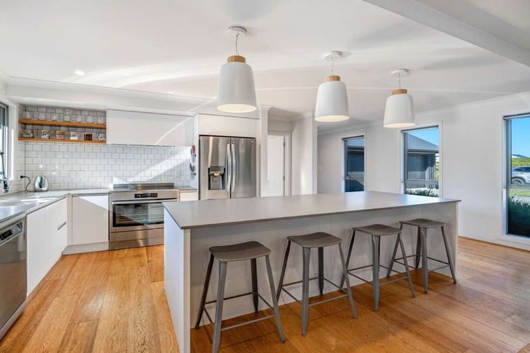 Photo of property in 14 Carrick Place, Rolleston, 7614