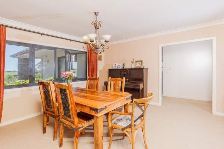 Photo of property in 78 Okura River Road, Okura, Albany, 0792