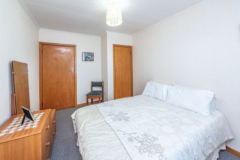 Photo of property in 203 Cornfoot Street, Castlecliff, Whanganui, 4501