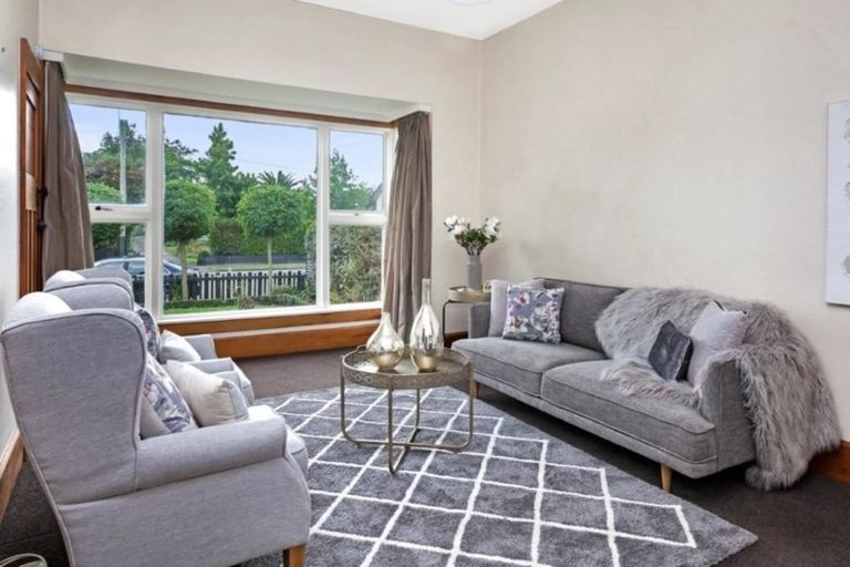 Photo of property in 244 Edgeware Road, Edgeware, Christchurch, 8013