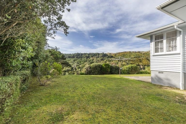 Photo of property in 130 Bedford Street, Cannons Creek, Porirua, 5024