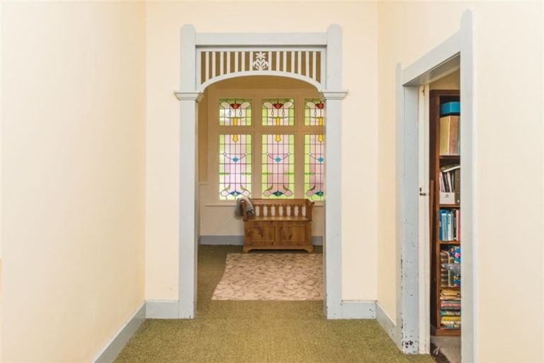 Photo of property in 37 Peakes Road, Saint Johns Hill, Whanganui, 4501