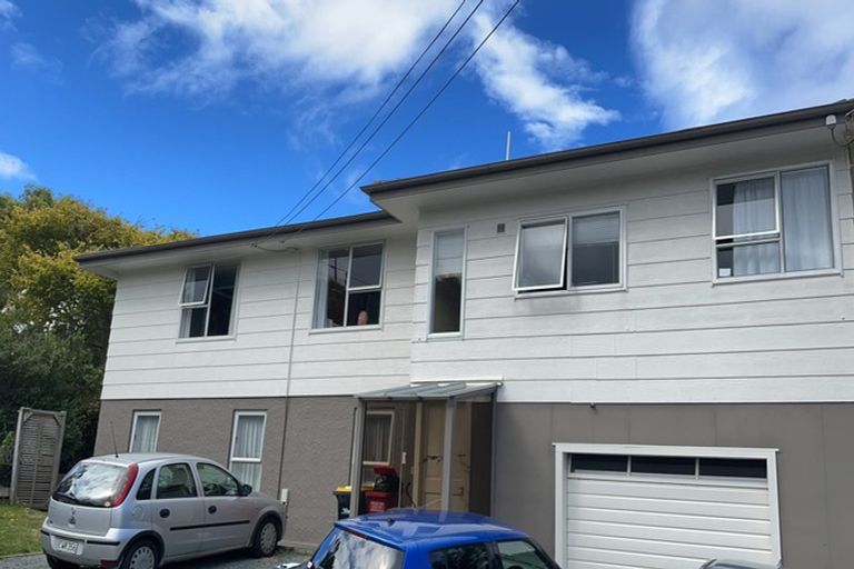 Photo of property in 1 Cyril Way, Paparangi, Wellington, 6037