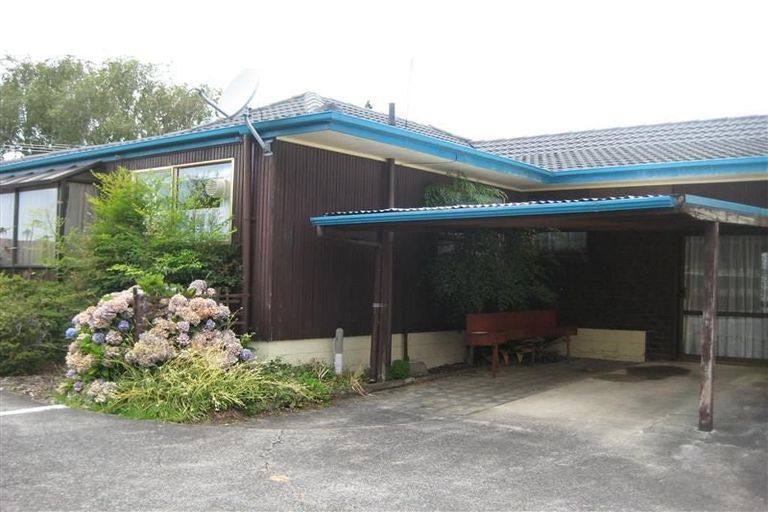 Photo of property in 1/61 Highland Park Drive, Highland Park, Auckland, 2010