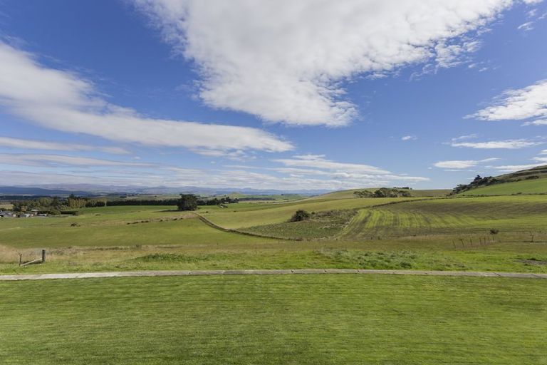 Photo of property in 81 Browns Road, Alma, Oamaru, 9491