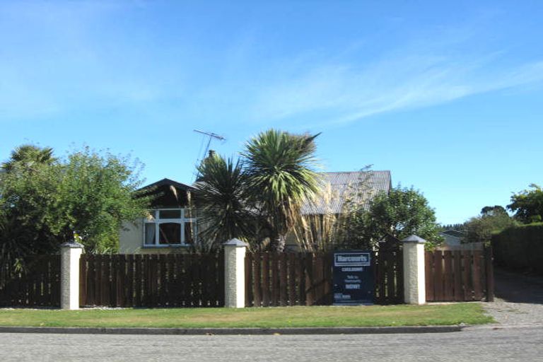 Photo of property in 16 Taylor Street, Geraldine, 7930