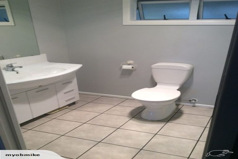 Photo of property in 5 Wingrove Road, Owhata, Rotorua, 3010