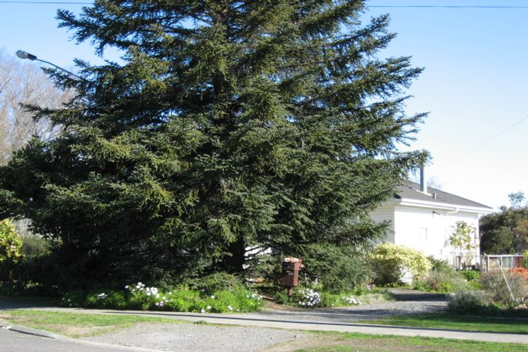 Photo of property in 4 Hillsbrook Place, Havelock North, 4130