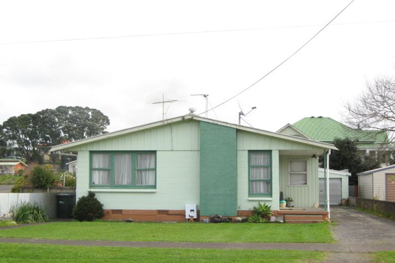 Photo of property in 53a Domett Street, Waitara, 4320