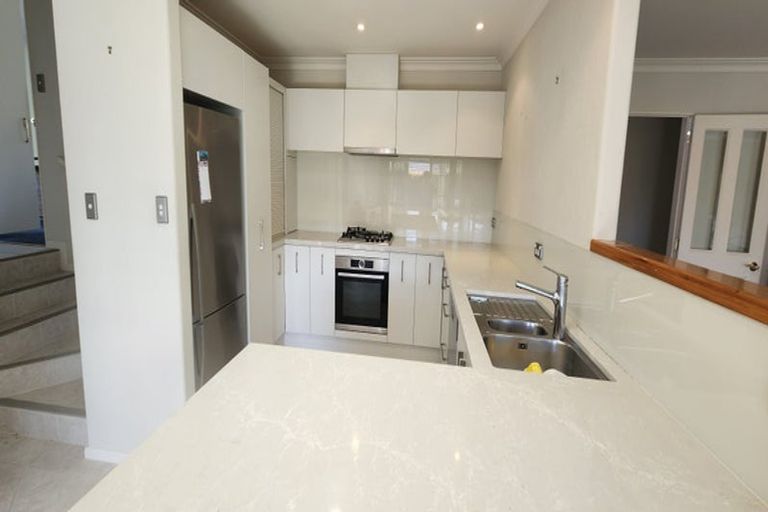 Photo of property in 23 Buckingham Place, Bethlehem, Tauranga, 3110