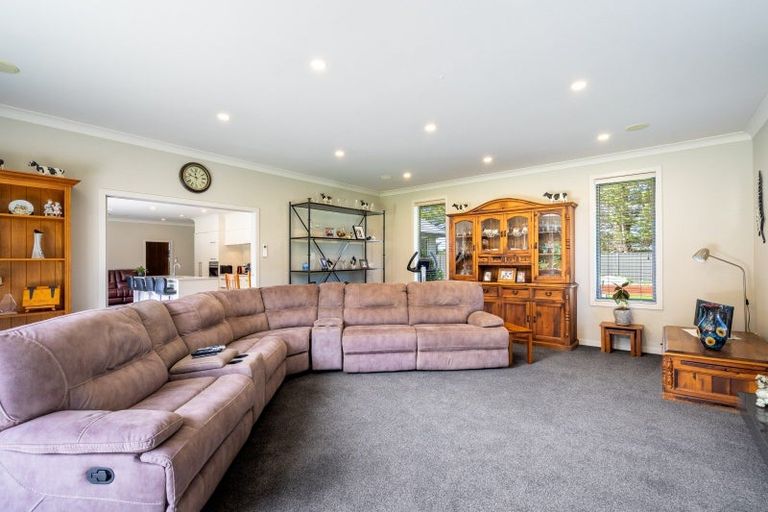 Photo of property in 47 Matua Grove, Otatara, Invercargill, 9879