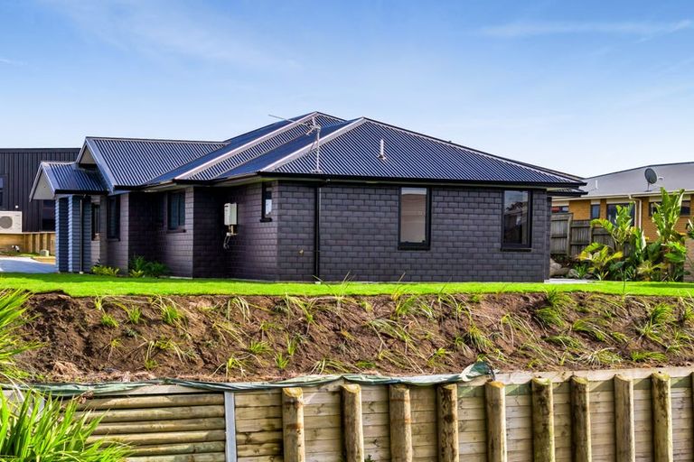 Photo of property in 9b James Drive, Bell Block, New Plymouth, 4312