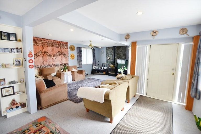 Photo of property in 100 Molyneux Avenue, Cromwell, 9310