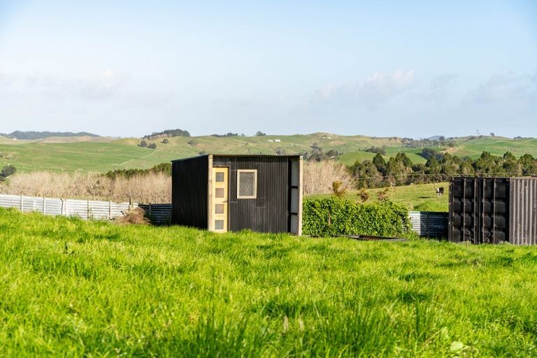 Photo of property in 1572b Millbrook Road, Taipuha, Paparoa, 0571