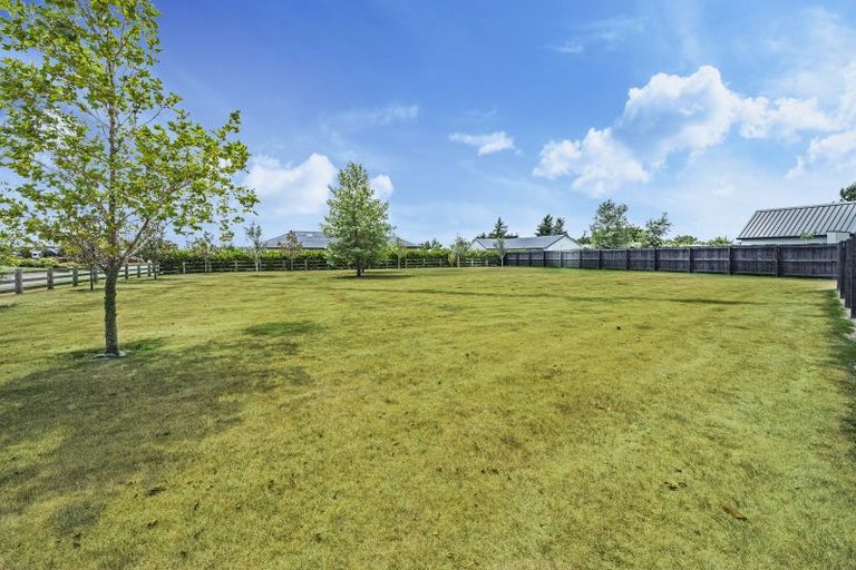 Photo of property in 77 Iris Taylor Avenue, West Melton, 7618