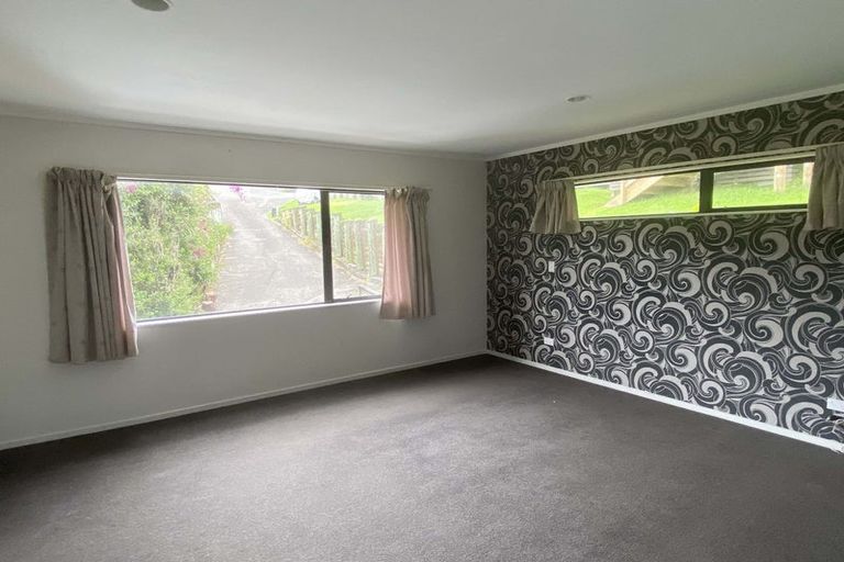 Photo of property in 91c Wade River Road, Stanmore Bay, Whangaparaoa, 0932