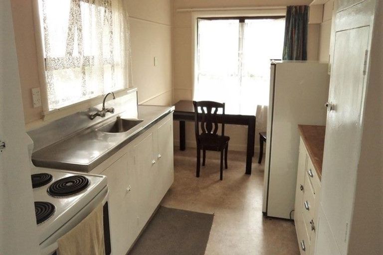 Photo of property in 75 Galloway Street, Hamilton East, Hamilton, 3216