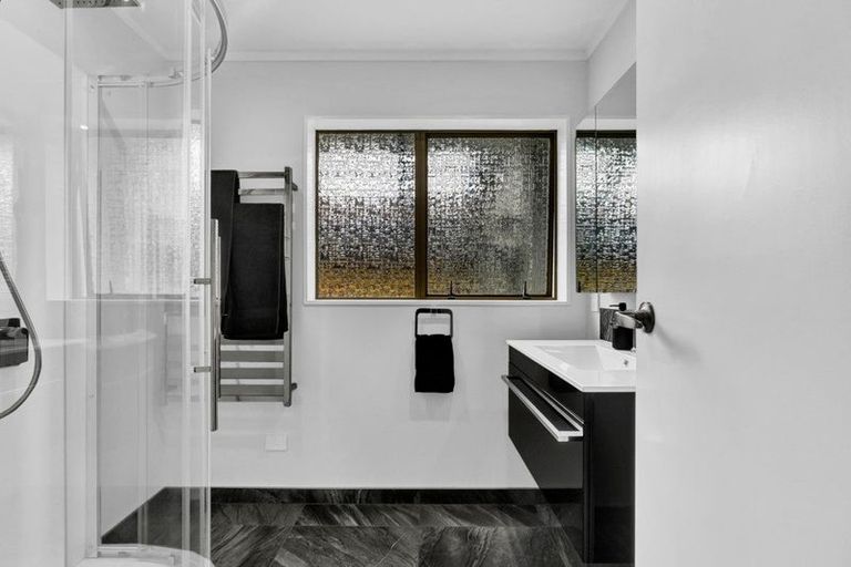 Photo of property in 8 Glamis Avenue, Bell Block, New Plymouth, 4312