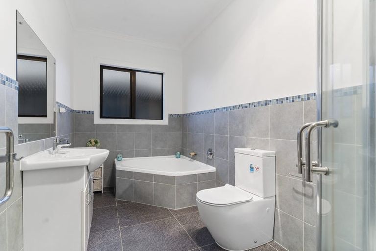 Photo of property in 7 Montanez Drive, Flat Bush, Auckland, 2019