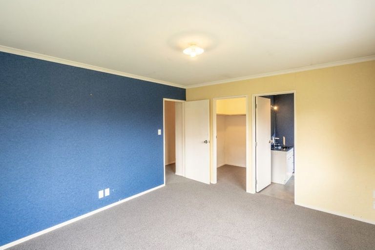 Photo of property in 161 Ruapehu Drive, Fitzherbert, Palmerston North, 4410