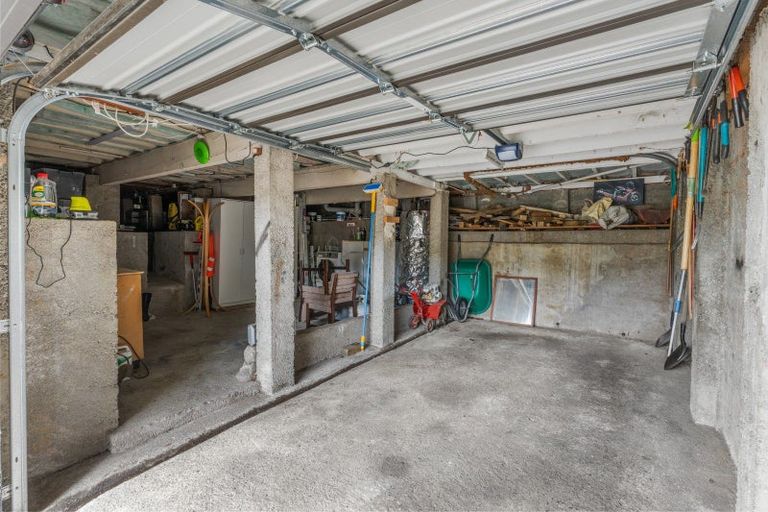 Photo of property in 277 Helensburgh Road, Helensburgh, Dunedin, 9010